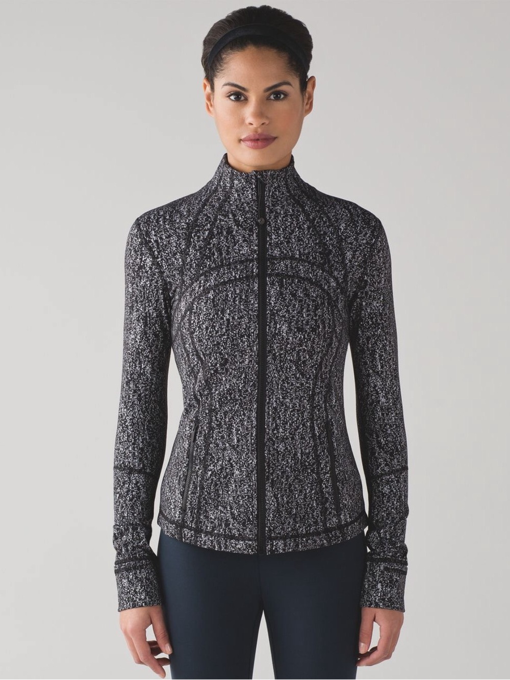 Lululemon Define Jacket
Luon Suited Jacquard Black White